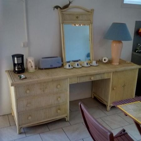 Appartement Villegiature Порт Луис Екстериор снимка